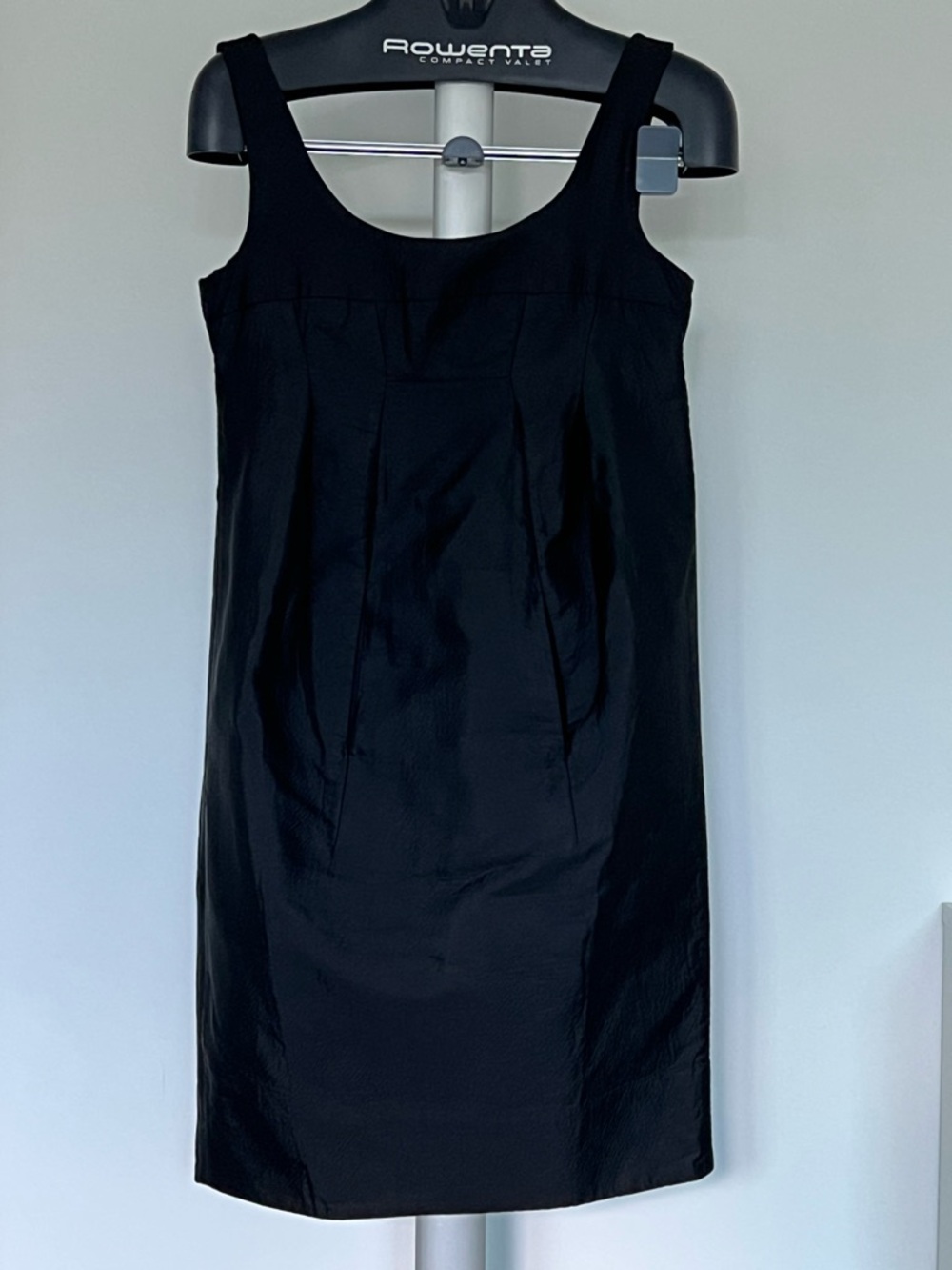 Marni Black Sleeveless Mini Sheath Dress
